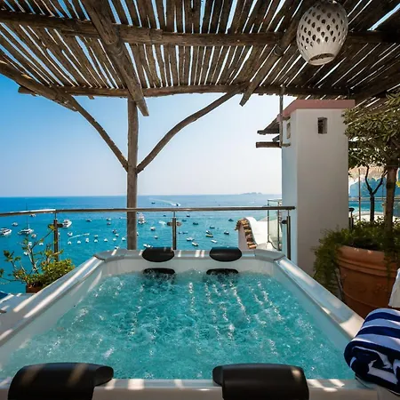Bed and Breakfast Elegant With Sea View Balcony In
