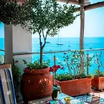 Bed & Breakfast Elegant With Sea View Balcony In 4*