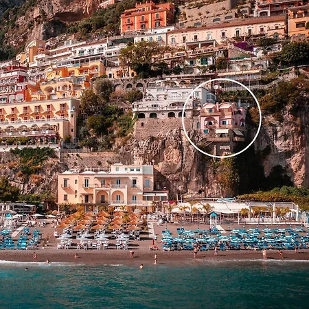 Elegant With Sea View Balcony In Bed & Breakfast Positano