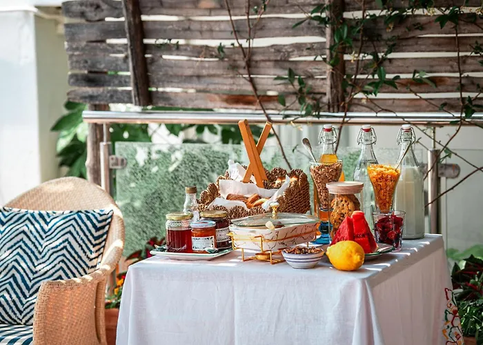 Elegant With Sea View Balcony In 4*