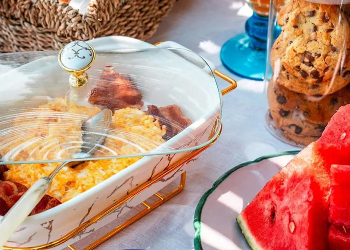 Elegant With Sea View Balcony In 4*