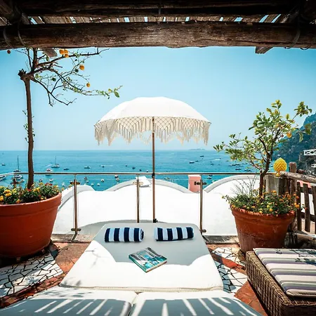 Bed & Breakfast Elegant With Sea View Balcony In 4*